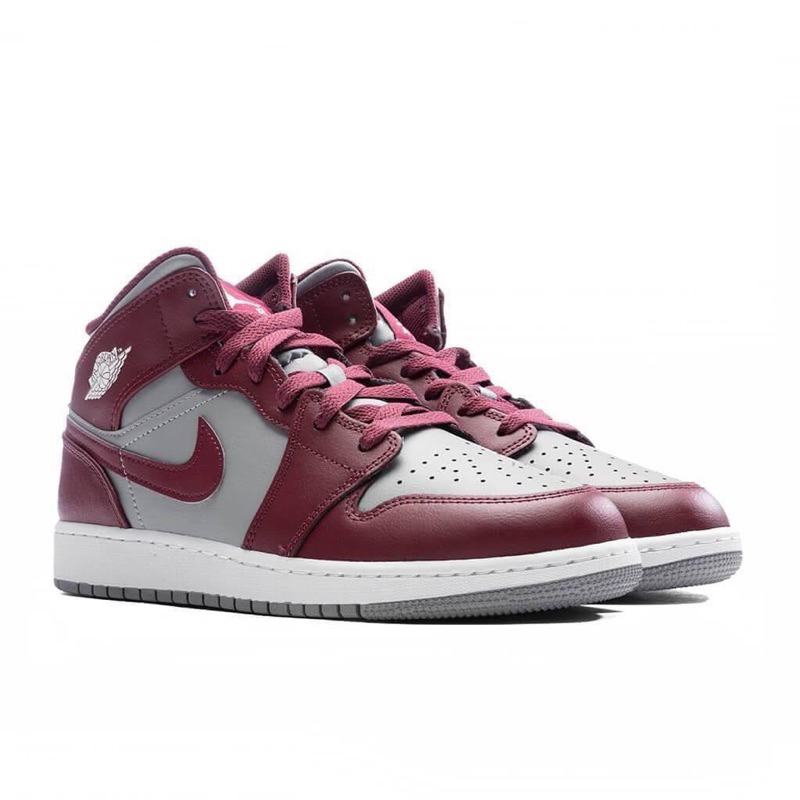 Giầy thể thao Ni.ke Jordan 1 Hight Mid GS CherryWood Red DQ8423 615 Authentic Nhật bản