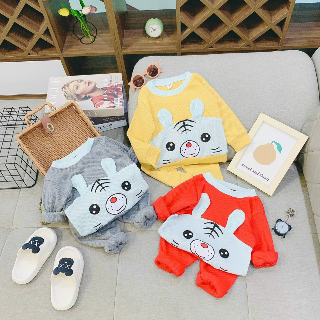 Bộ quần áo dài tay, thu đông, mặc điều hòa, chất xốp tổ ong, may hình gấu ngộ nghĩnh, cho bé trai, bé gái-BD11