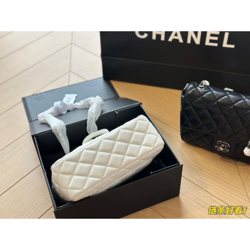 Túi xách dành cho nữ C.N sz19cm mini dây xích gắn charm da mịn kèm hộp nam châm