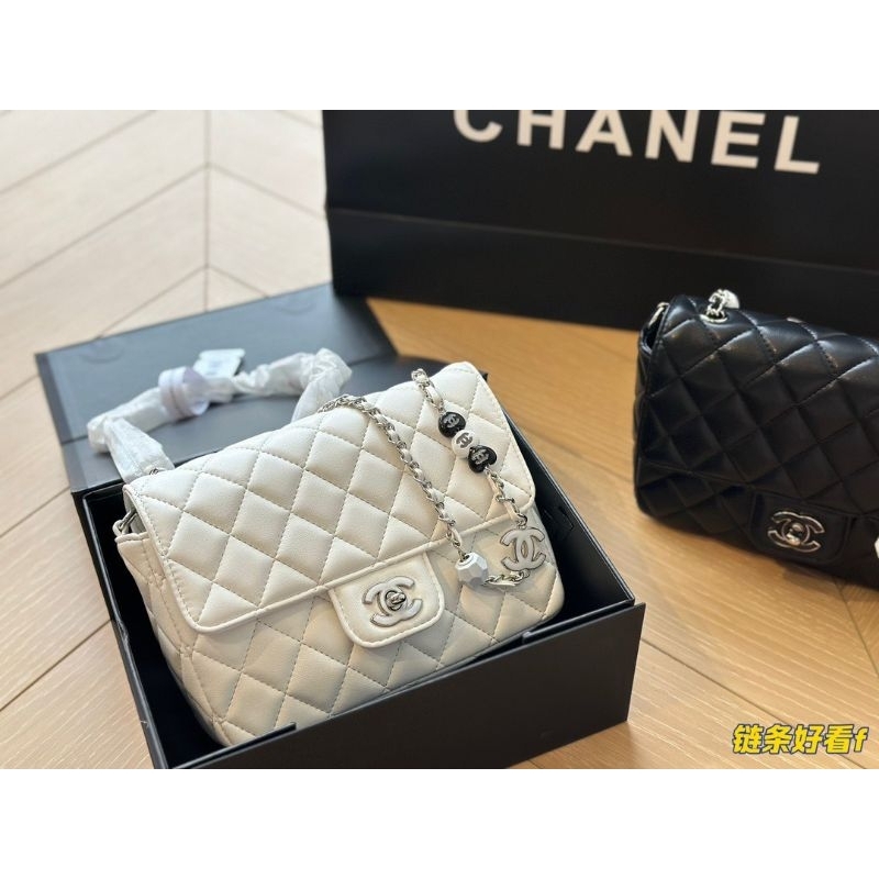 Túi xách dành cho nữ C.N sz19cm mini dây xích gắn charm da mịn kèm hộp nam châm