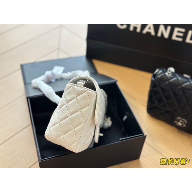 Túi xách dành cho nữ C.N sz19cm mini dây xích gắn charm da mịn kèm hộp nam châm