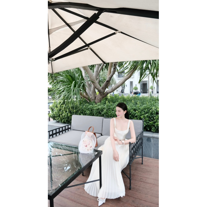 Áo Croptop và Chân váy dập ly MARIE màu kem, áo có đệm ngực MAR01