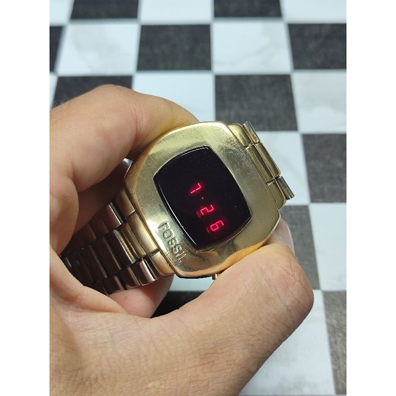 Đồng hồ FOSSIL RED LED