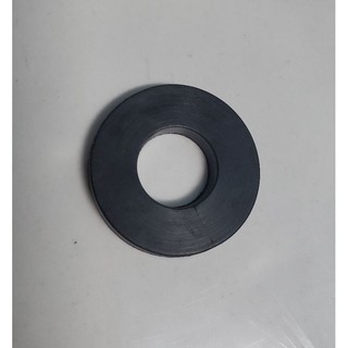 Long đền cao su cổ , lổ 14 li dầy 4li đường kính 30 mm .
