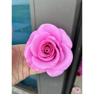 Đầu bông hoa hồng giả