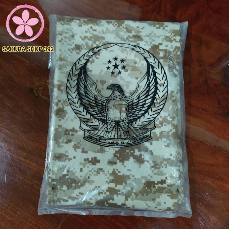 Áo mưa Poncho cánh dơi UAE