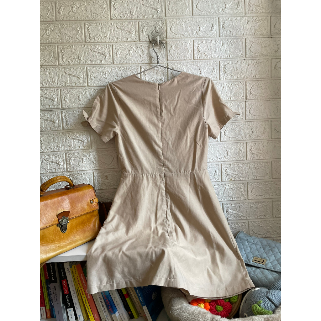 Đầm A phối nút tay xẻ đính nơ MARC