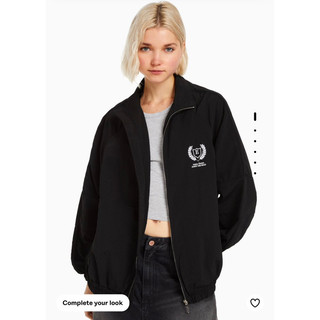 [SALE] Áo khoác Bershka Authentic