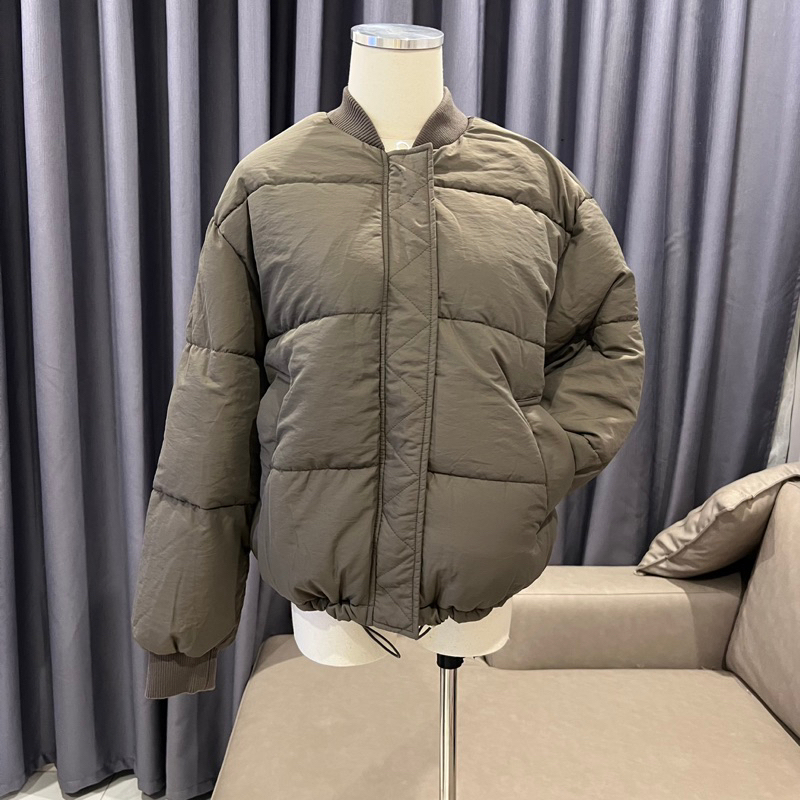 Áo phao Bershka Authentic