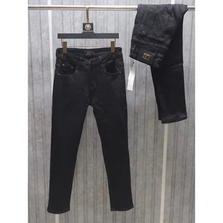 Quần jean bò nam Dolce slimfit đen trơn phối túi sau dập nổi vân chữ DG monogram tag logo sắt basic QJ293P