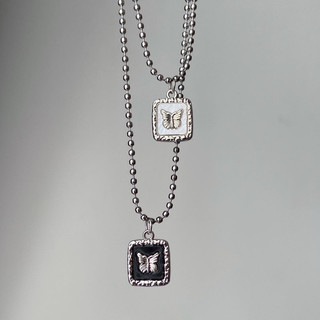 Vòng cổ bươm bướm vintage moonfire