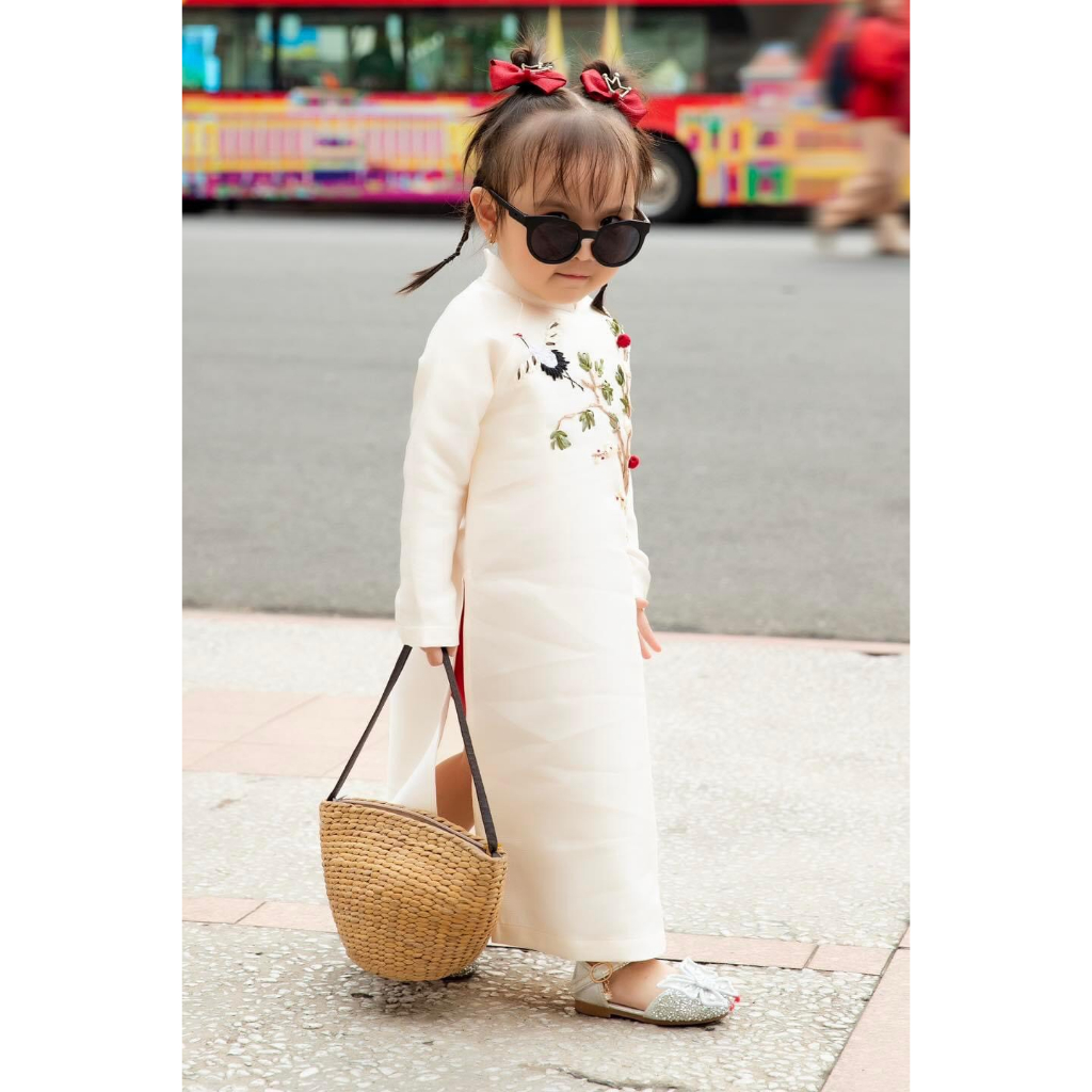 Set áo dài cách tân mẹ và bé gái - vải tafta - họa tiết kết ruy băng cao cấp - Áo Dài An Nhiên - AN67