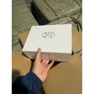 Túi cốp Prada super chất da mềm sz 18cm full2box