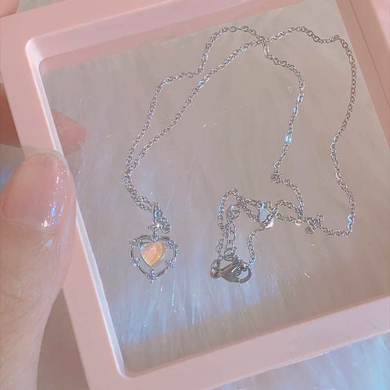 Dây chuyền nữ hình Trái tim Hologram Ulashop choker đính đá zircon Thời trang Thanh lịch lấp lánh DC17