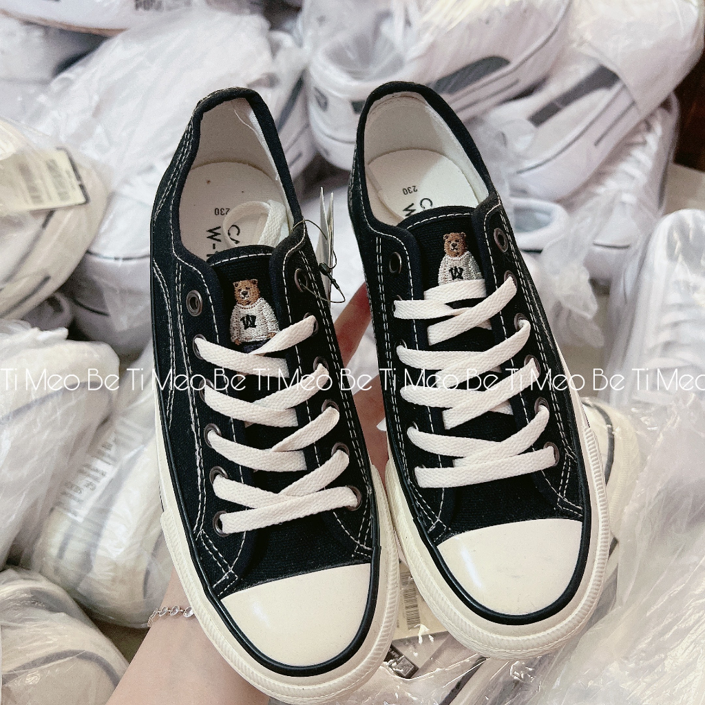 Giày gấu WHO.A.U Steve Sneakers