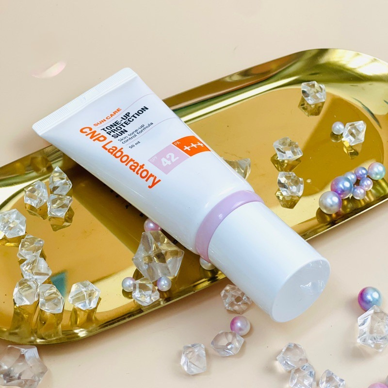Set Kem Chống Nắng CNP Laboratory Tone-Up Protection Sun SPF42/PA+++ & Xịt Khoáng CNP Vita B Ampule Mist