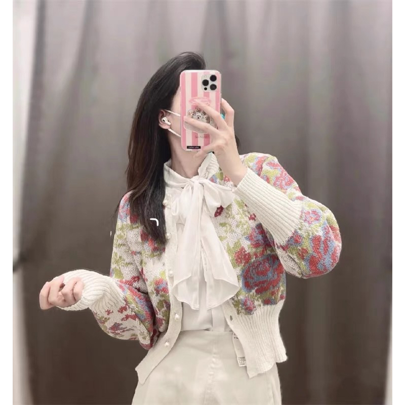 Áo len cardigan dệt kim hoạ tiết hoa lá xuất dư tay bo ống