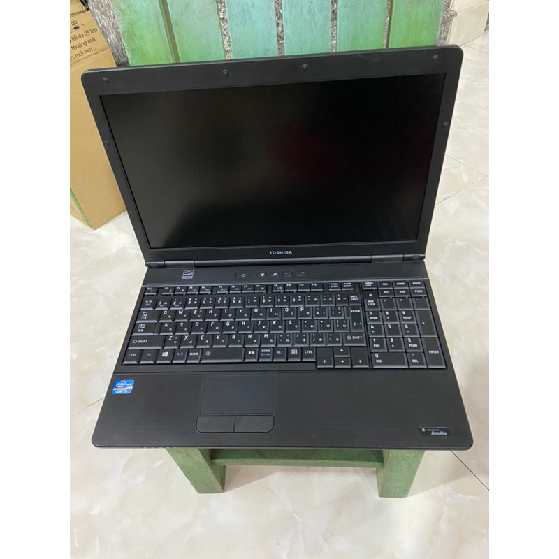 Laptop Toshiba nội địa Nhật 15.6 inch, Core i5, Ram 4GB, GIÁ RẺ