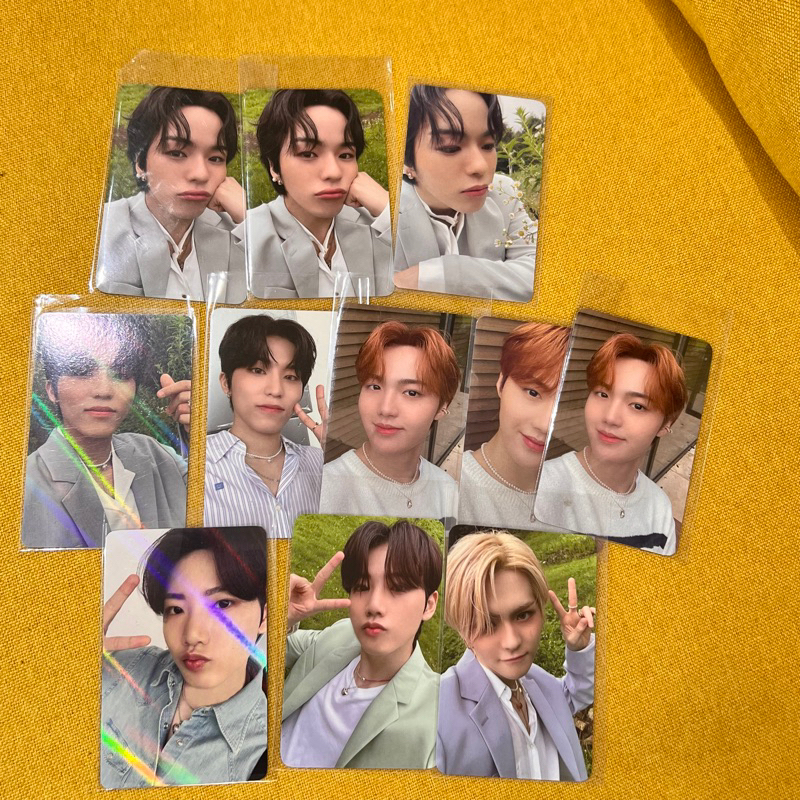 Card TREASURE Magazine 2 năm