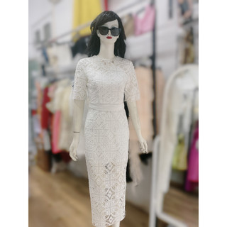Váy ren dáng dài, tay lỡ thanh lịch, đai eo tôn dáng, chất ren dập họa tiết, ảnh thật shop chụp