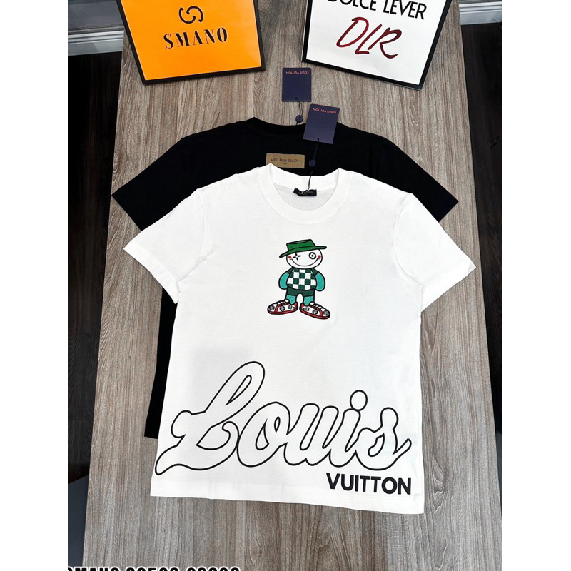 Áo thun thêu búp bế louis xanh đơn giản,áo thun louis chữ to thêu búp bê xanh đội mũ