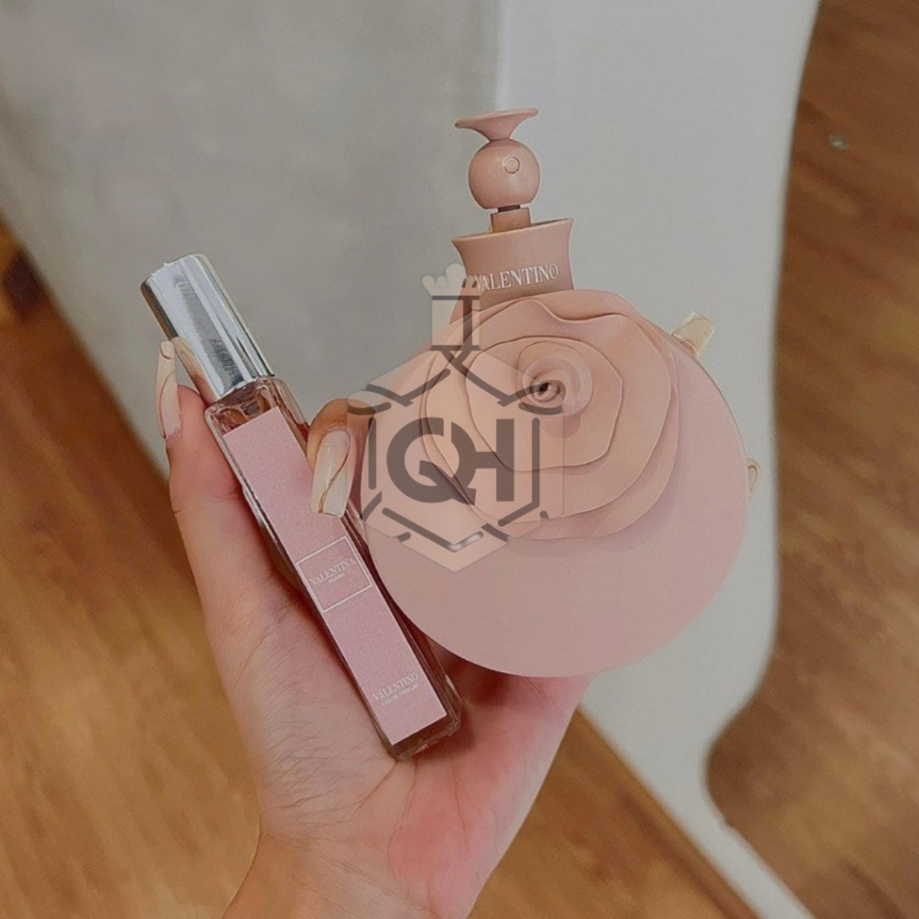 Nước hoa Nữ 𝐕𝐚𝐥𝐞𝐧𝐭𝐢𝐧𝐨 𝐕𝐚𝐥𝐞𝐧𝐭𝐢𝐧𝐚 𝐏𝐨𝐮𝐝𝐫𝐞 𝐅𝐨𝐫 𝐖𝐨𝐦𝐞𝐧 𝐄𝐃𝐏 chiết 10ml