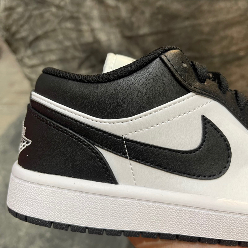 Giày Sneaker Jordan 1 Low Panda Màu Đen Trắng Da Trơn