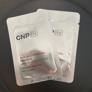 Tinh Chất Dưỡng Trắng Chống Nhăn CNPRx Skin Rejuvenating Propolis Miracle