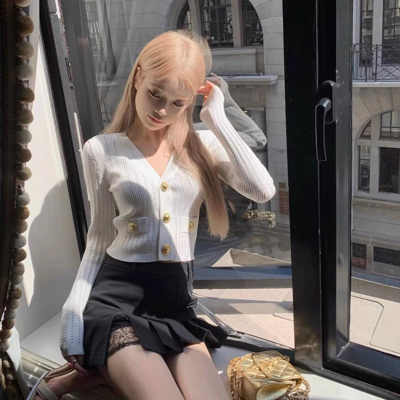 Áo len mongtoghi nút đủ màu new sieu cấp