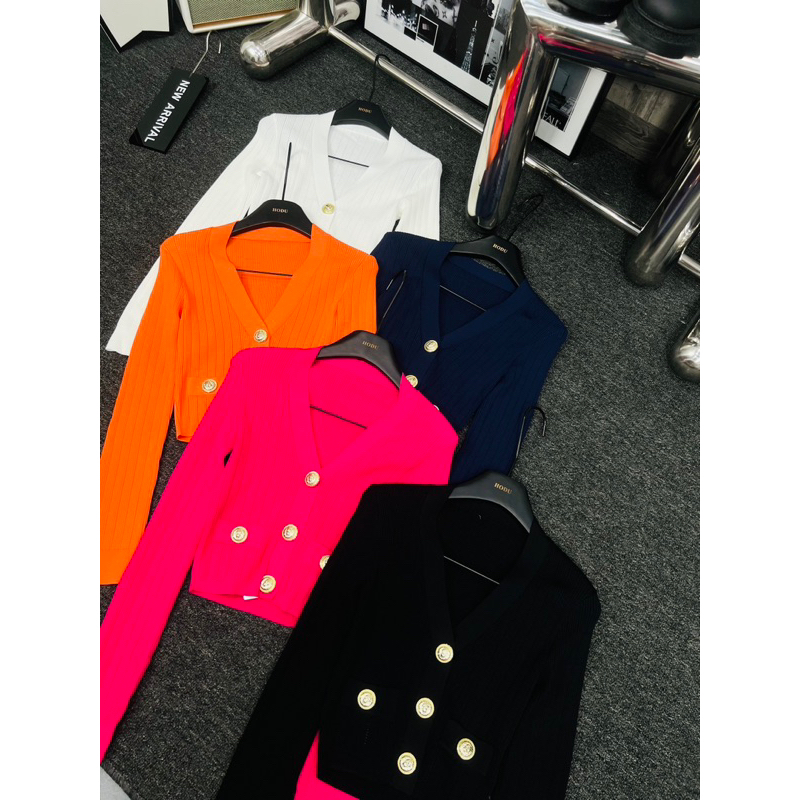 Áo len mongtoghi nút đủ màu new sieu cấp