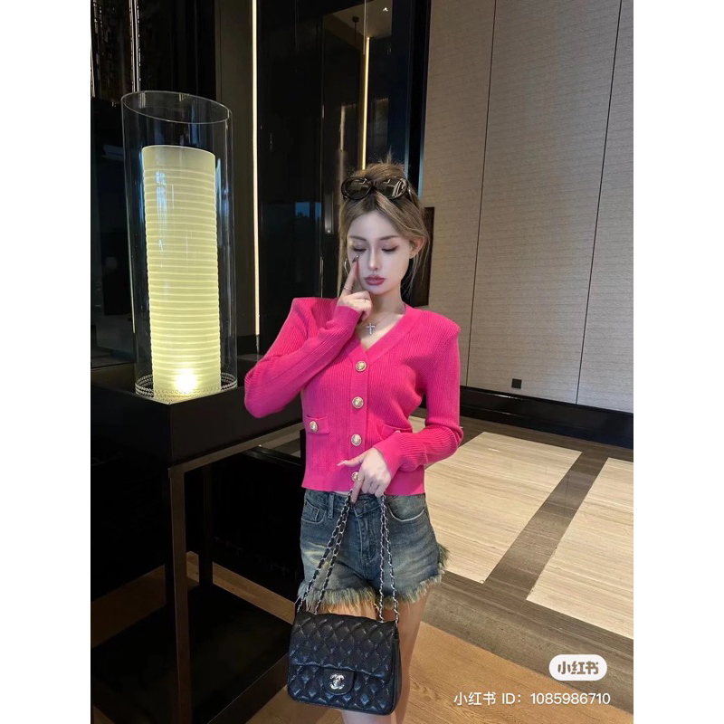 Áo len mongtoghi nút đủ màu new sieu cấp