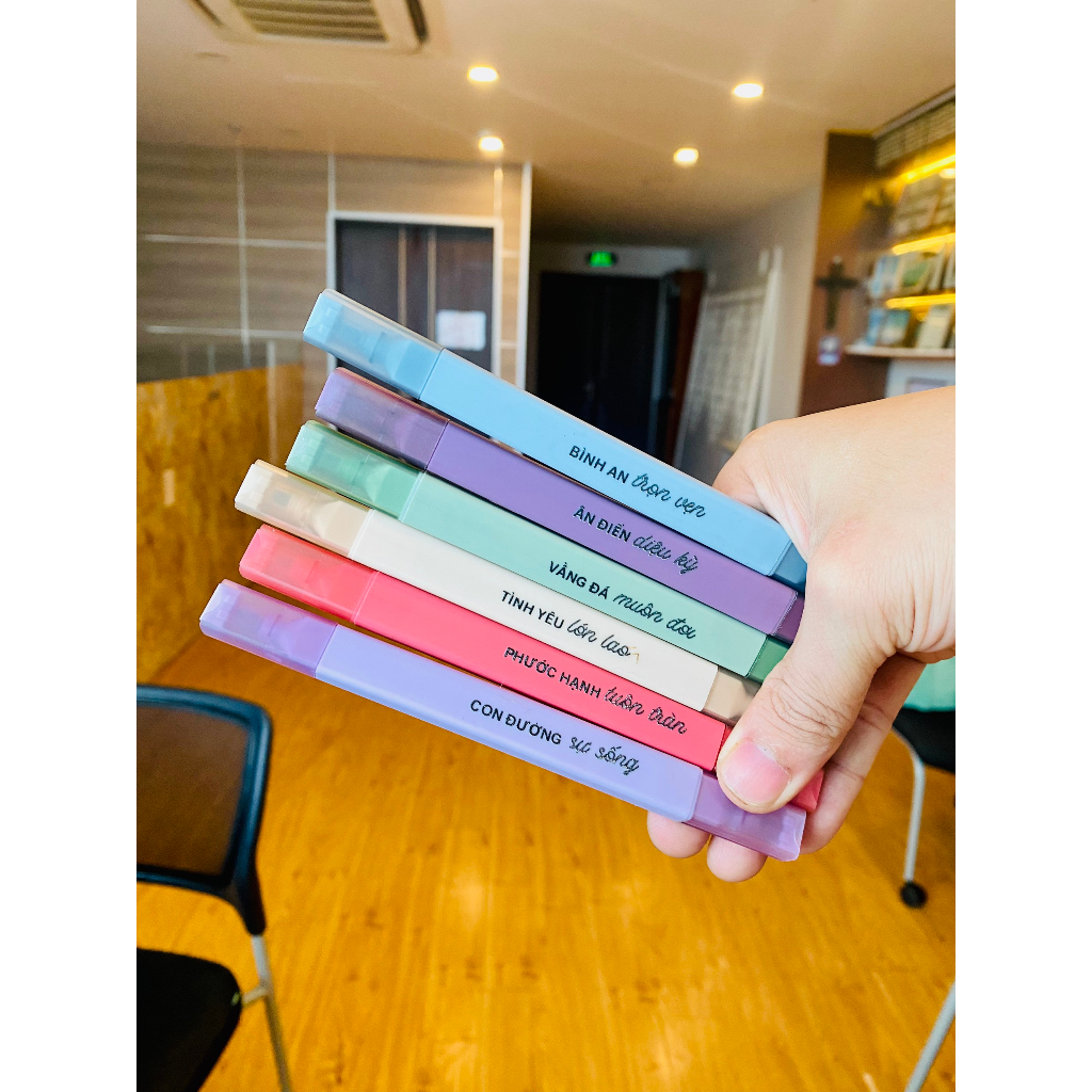 Bút đánh dấu Kinh Thánh Set 6 Bút Highlight 6 màu đẹp