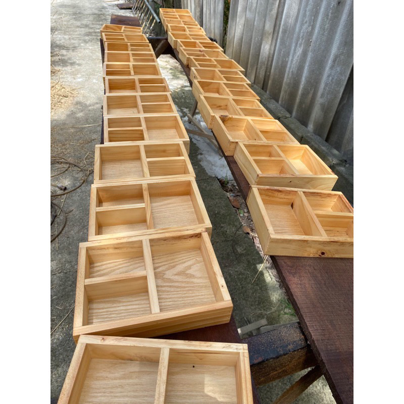 Khay đựng phấn gỗ tự nhiên