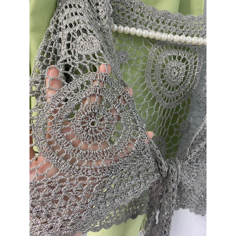 Áo croptop len móc y2k