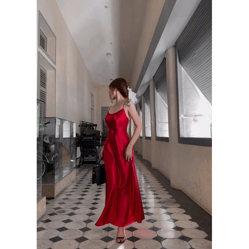 Đầm Lụa Trái Tim