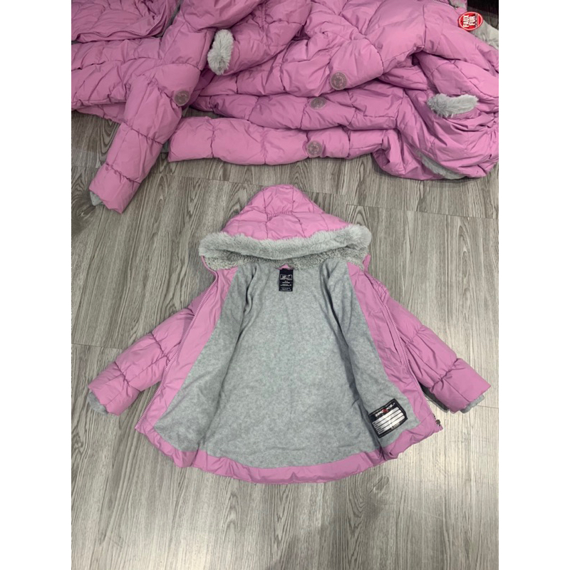 Phao xuất xịn bé gái