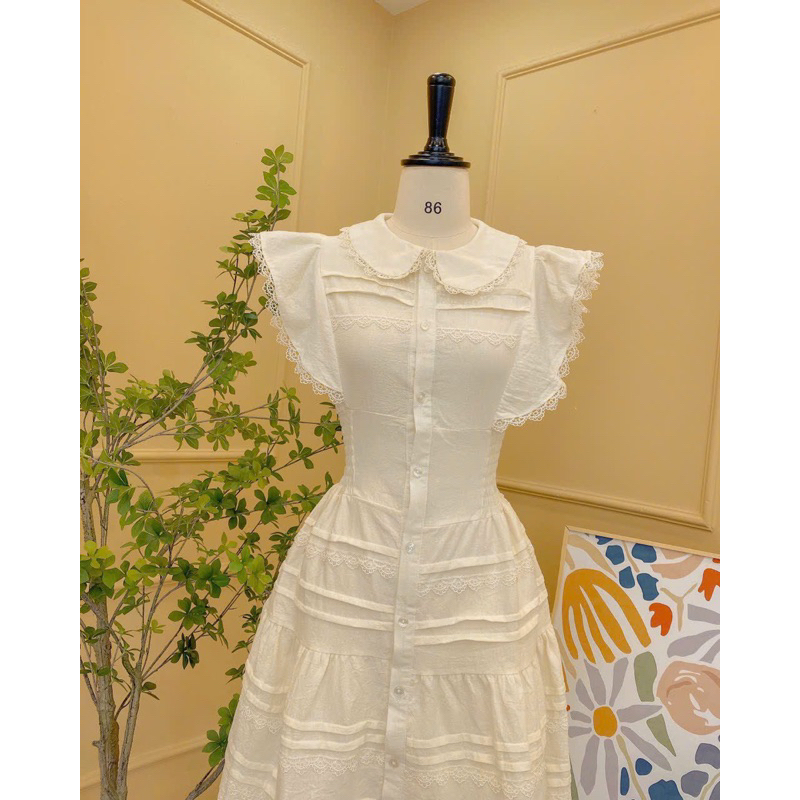 ĐẦM TIỂU THƯ TAY REN