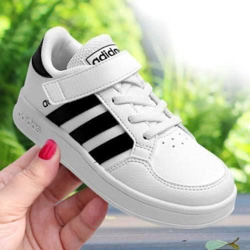 Giày Adidas kid Áo authentic size 17cm