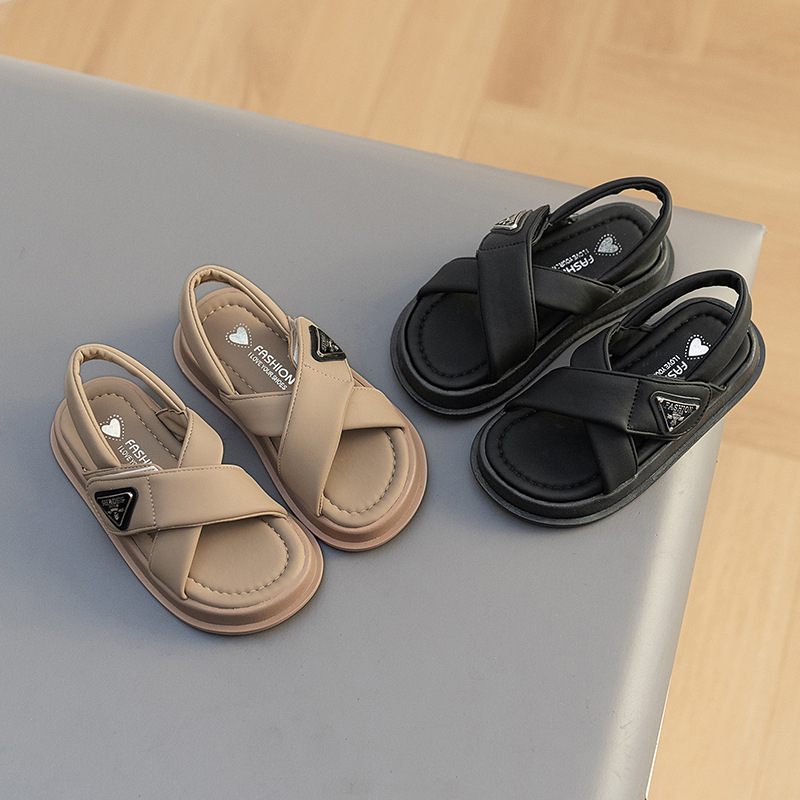 Sandal quai dán Trẻ Em cho bé trai bé gái từ 2-10 Tuổi Mẫu mới với lòng dép mềm ôm chân giúp bé đi lại thoải mái hơn