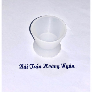 Ly nhựa trộn bột tự cứng nha khoa