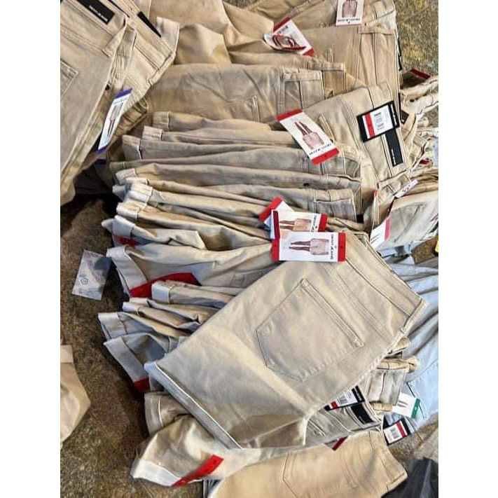 Short nữ kaki thun DKNY