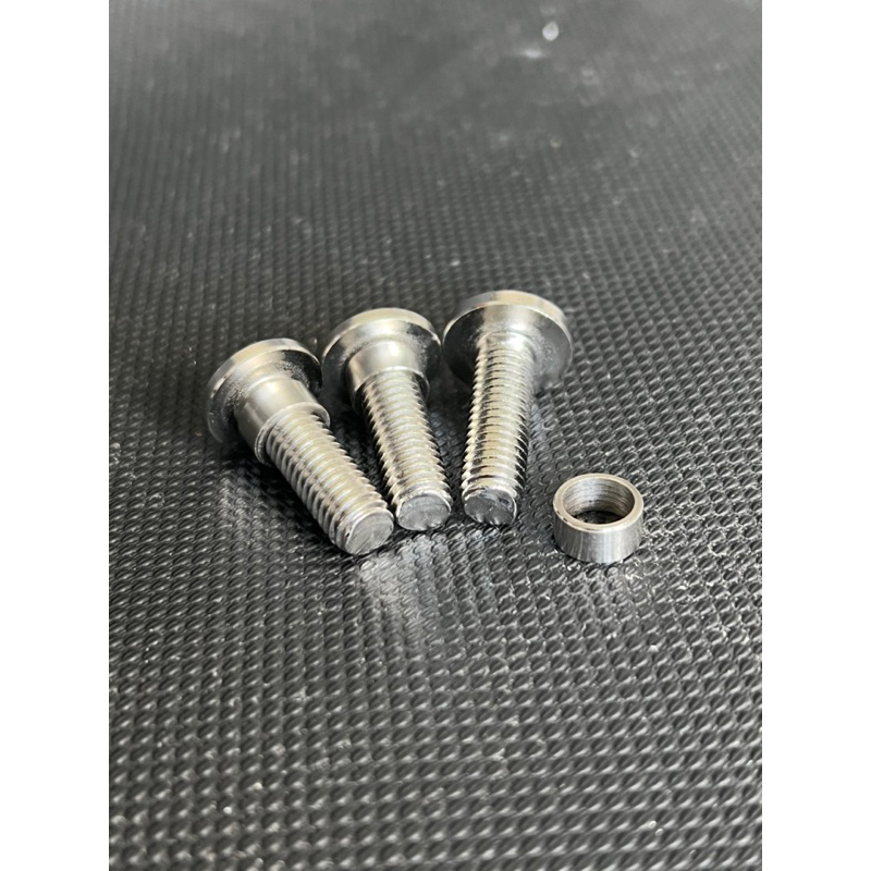Ốc đĩa 8li25 inox 304 kiểu dù thái gắn cho nhiều xe máy