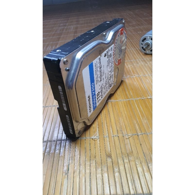 Thanh lý ổ cứng 1000 G .