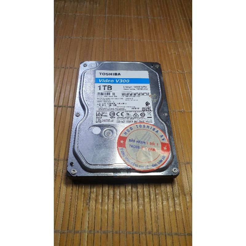 Thanh lý ổ cứng 1000 G .