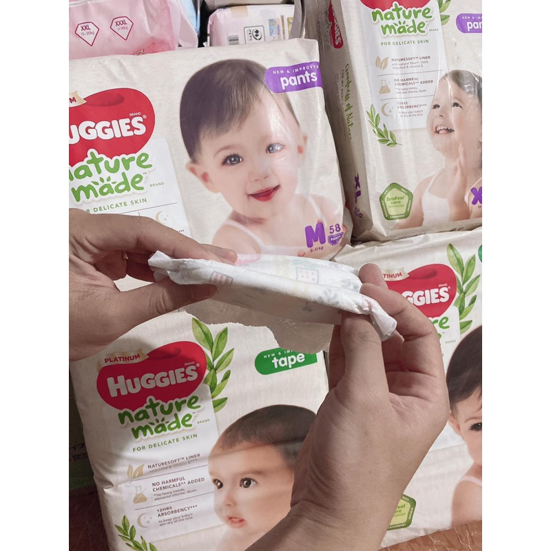 MIẾNG BỈM HUGGIES NATURE MADE MỀM MẠI THẤM HÚT TỐT