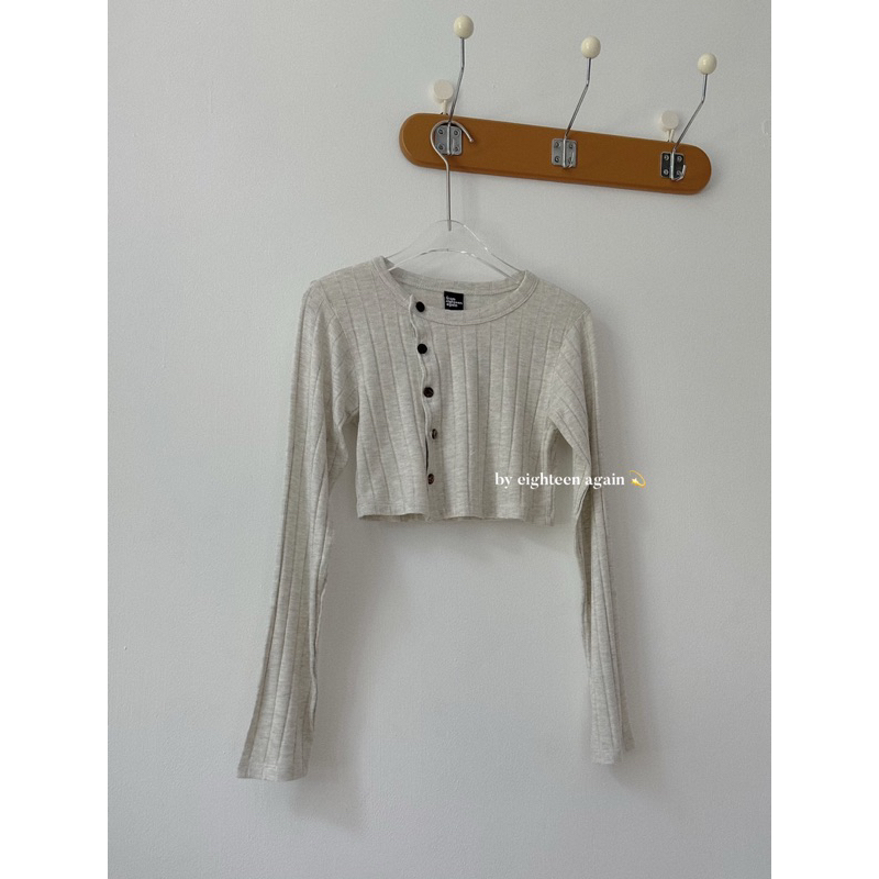 Áo cardigan croptop Joan 18made ✿ 𝐁𝐲 𝐄𝐢𝐠𝐡𝐭𝐞𝐞𝐧 𝐀𝐠𝐚𝐢𝐧