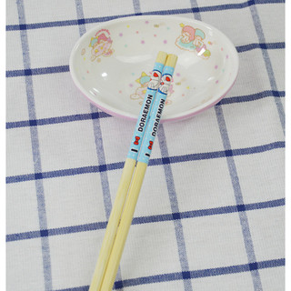 Đũa tre hình Hello Kitty / Doraemon đáng yêu – dài 22.5cm