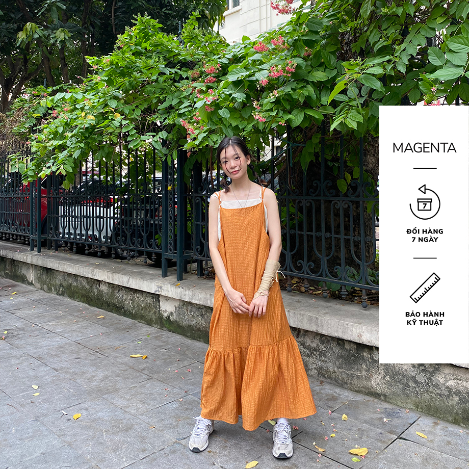 Đầm yếm hai dây Magenta Kimi tà váy đuôi cá thoáng mát chất liệu tơ dập