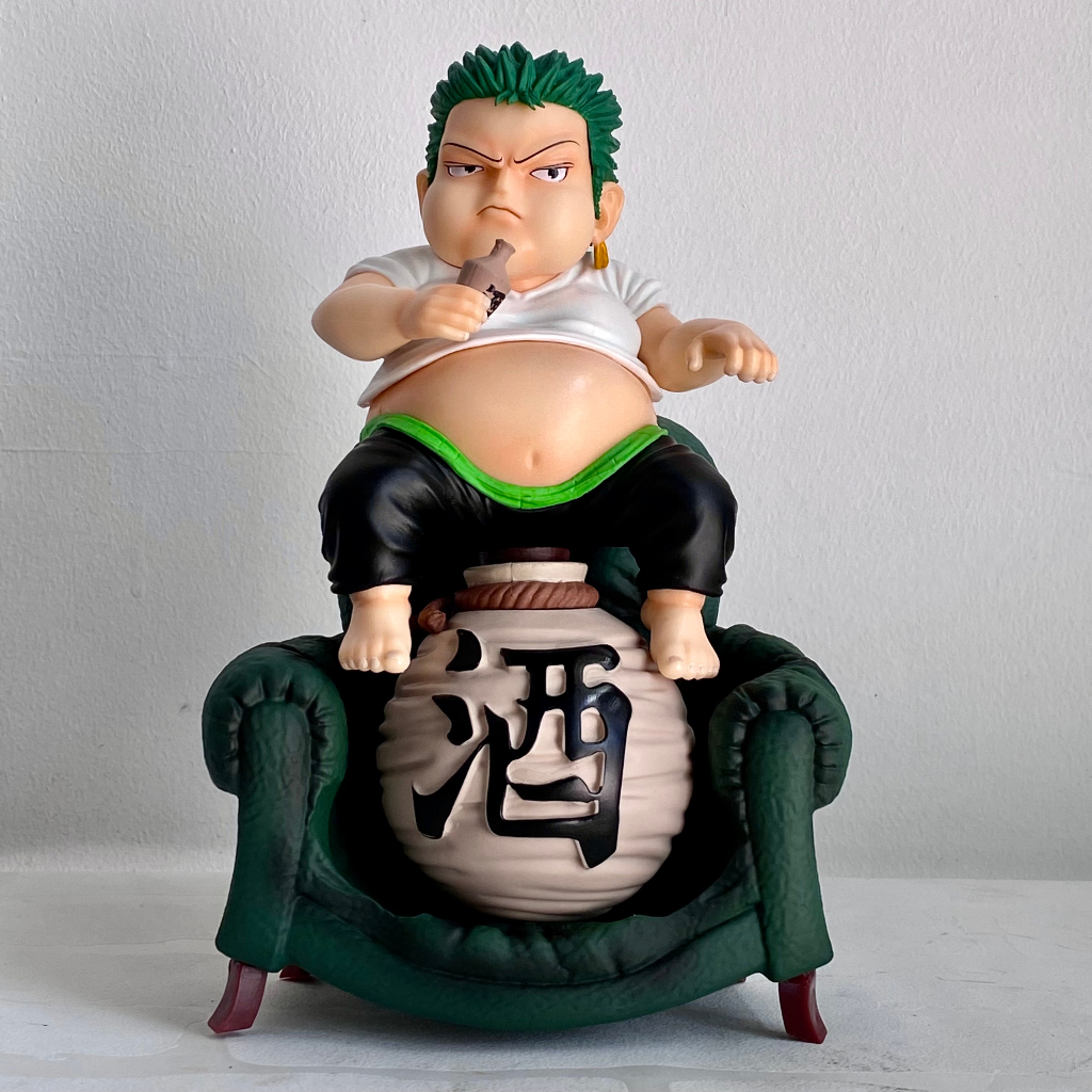 Mô hình Zoro ngồi sofa cực dễ thương - Roronoa zoro ngồi sofa cao 15cm - one piece figure zoro