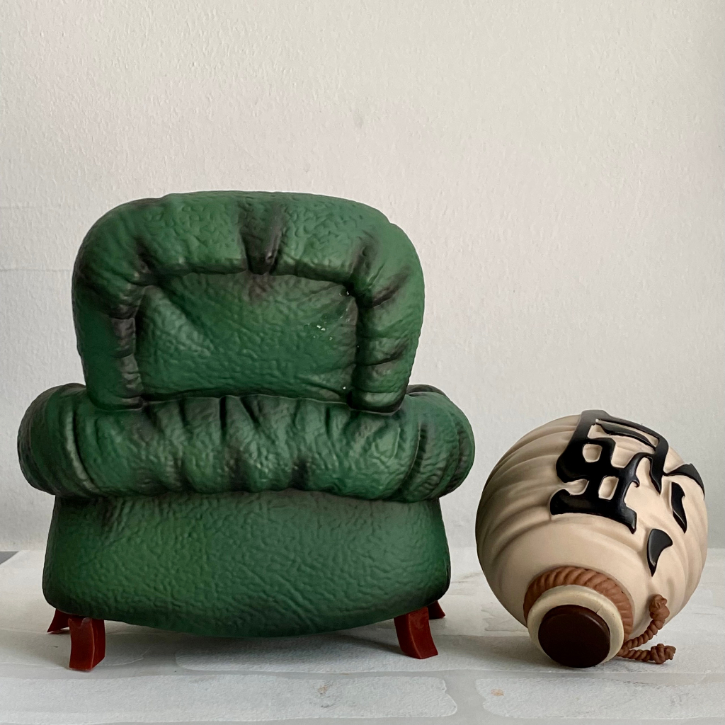 Mô hình Zoro ngồi sofa cực dễ thương - Roronoa zoro ngồi sofa cao 15cm - one piece figure zoro